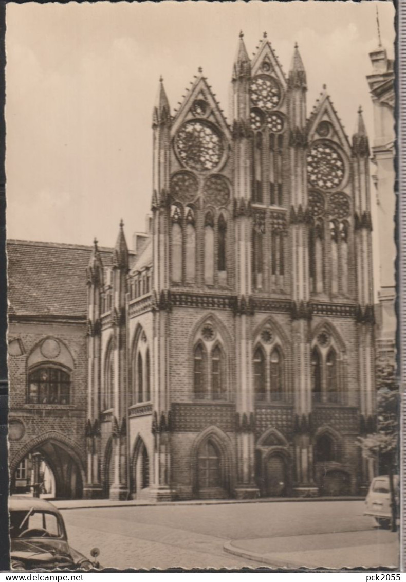 TANGERMÜNDE - Rathaus - nicht gelaufen (AK 7035)