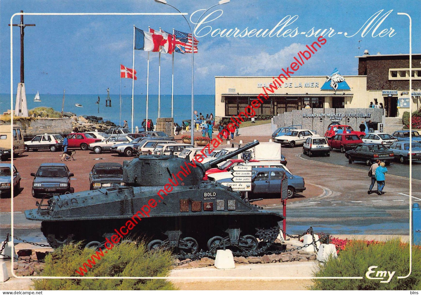 Tank Shermann - Maison de la Mer - Courseulles-sur-Mer - (14) Calvados
