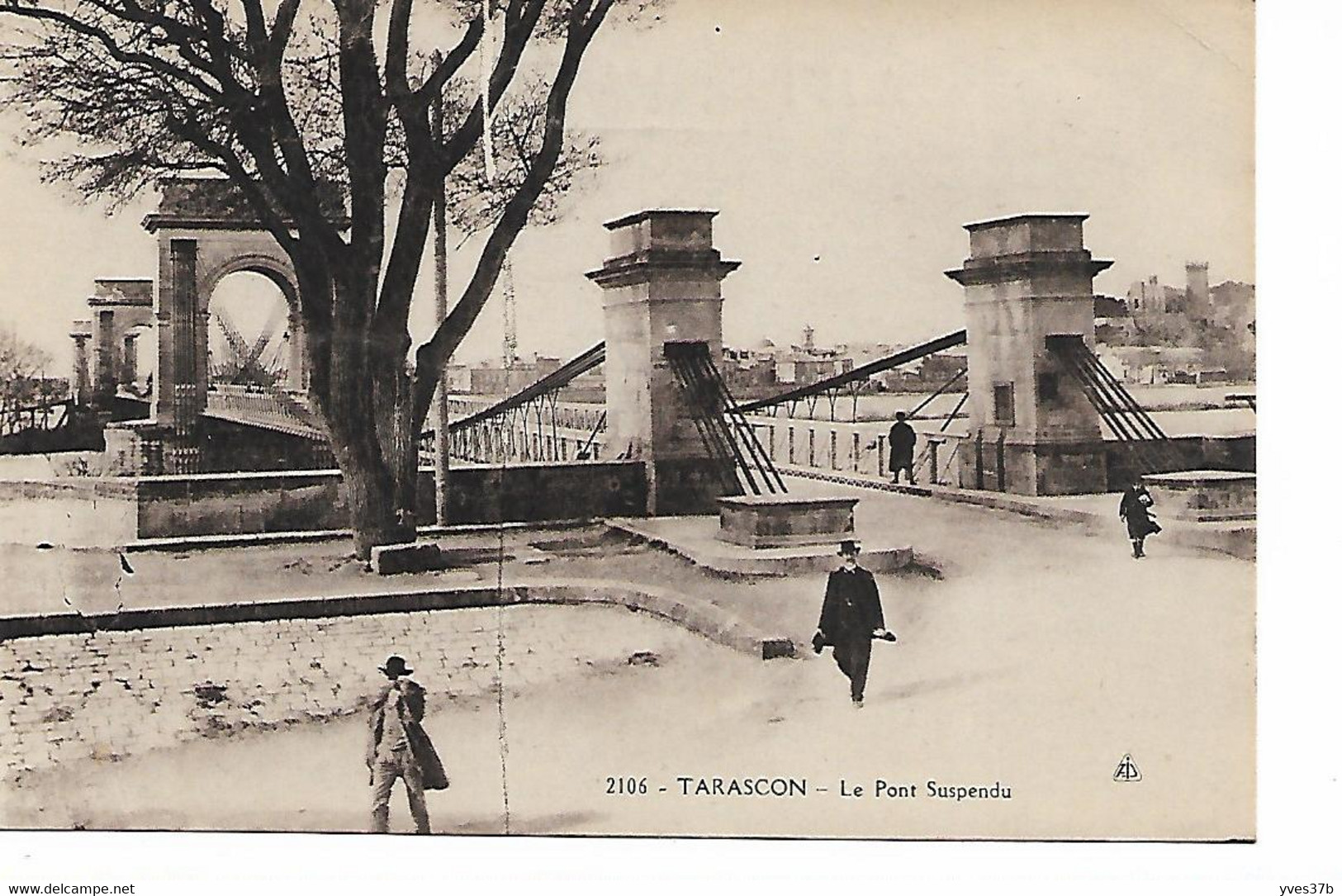 TARASCON - Le Pont suspendu