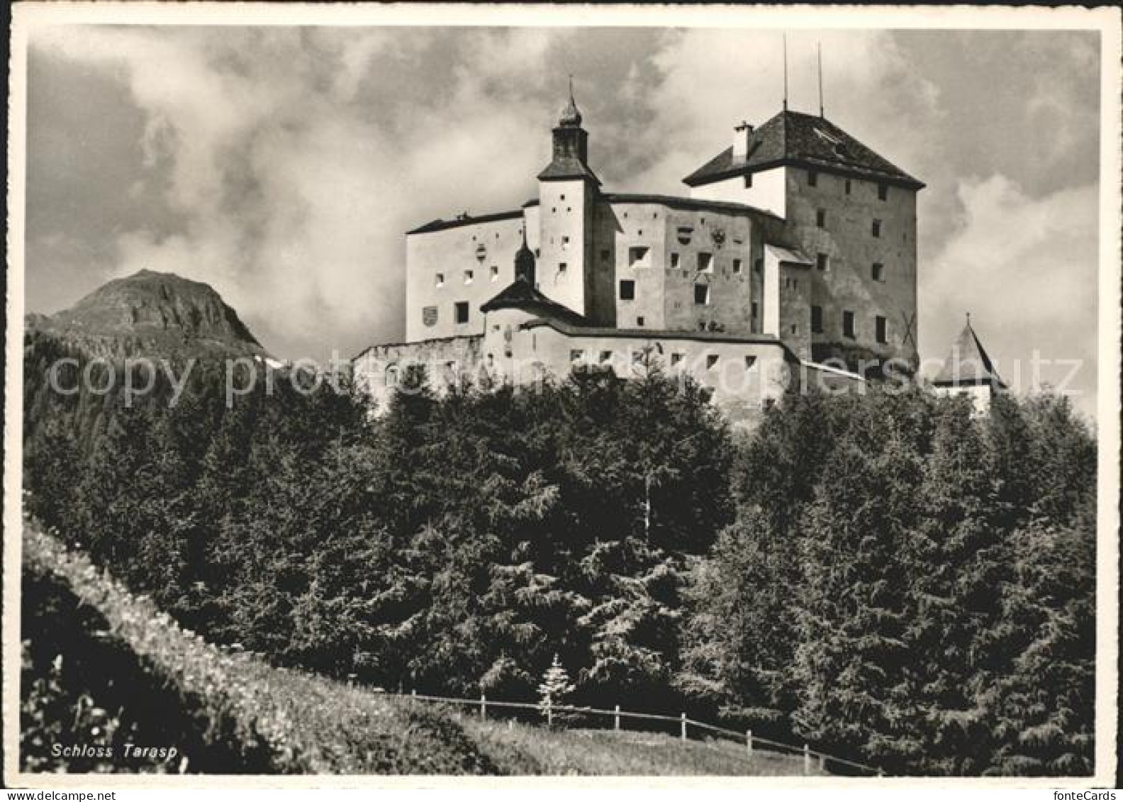 Tarasp Schloss Tarasp