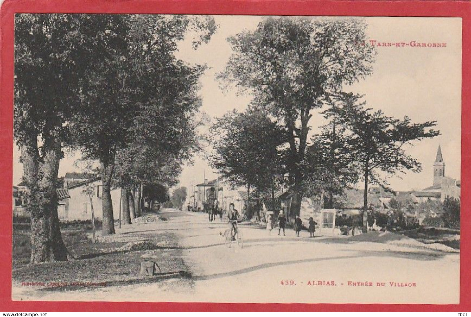 Tarn et Garonne - Albias - Entrée du village