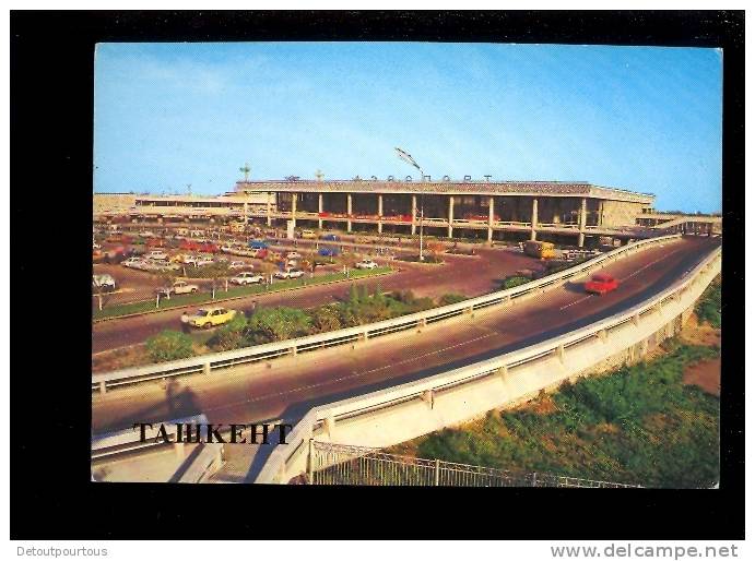 TASHKENT Ouzbékistan Uzbekistan Tawkeht :  Airport aéroport Flughafen