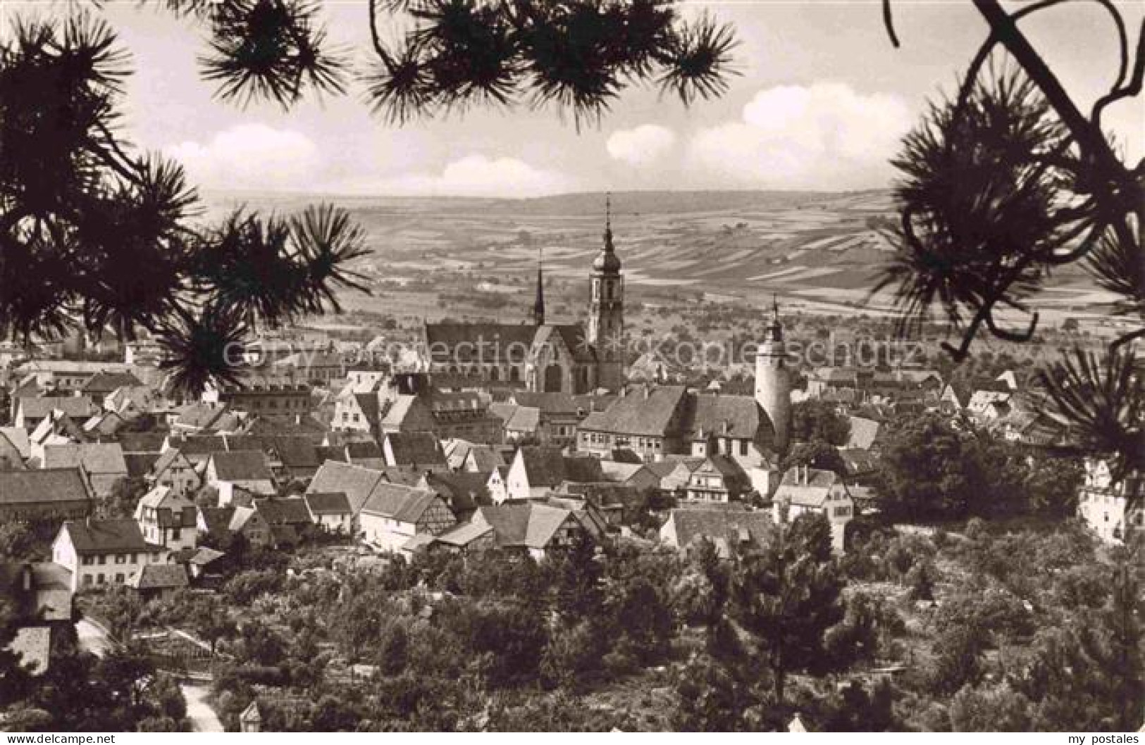 Tauberbischofsheim Kirche Turm Panoramablick Felder Haeuser