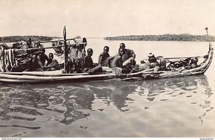 Tchad - Sur le Lac Tchad - Le Kadeï, pirogue en papyrus - Ed. Société Algérienne des Transports Tropicaux