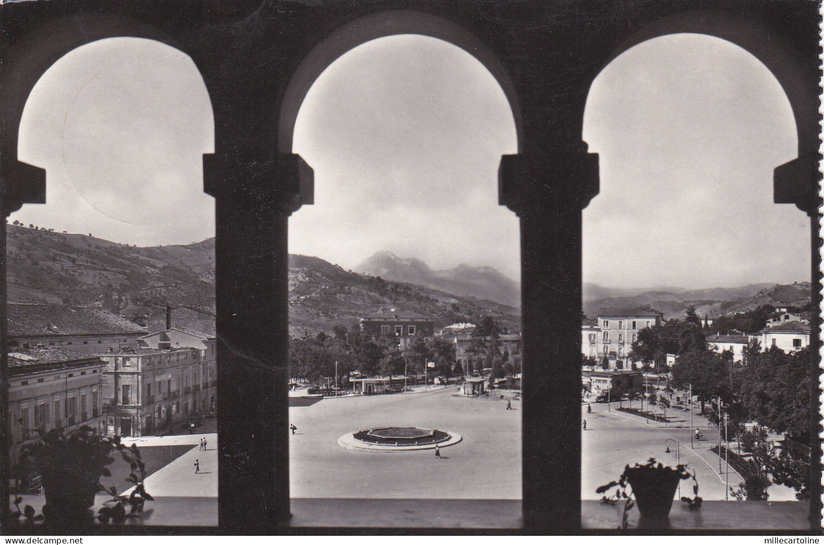TERAMO - Piazza Garibaldi 1957