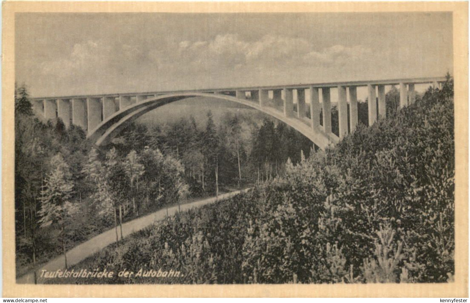 Teufelsbrücke der Autobahn bei Hermsdorf