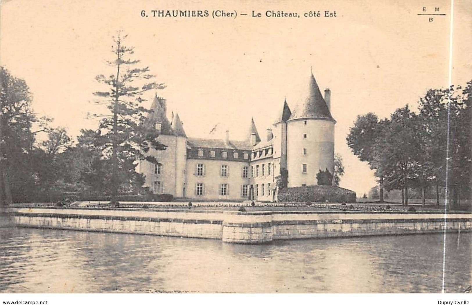 THAUMIERS - Le Château - très bon état