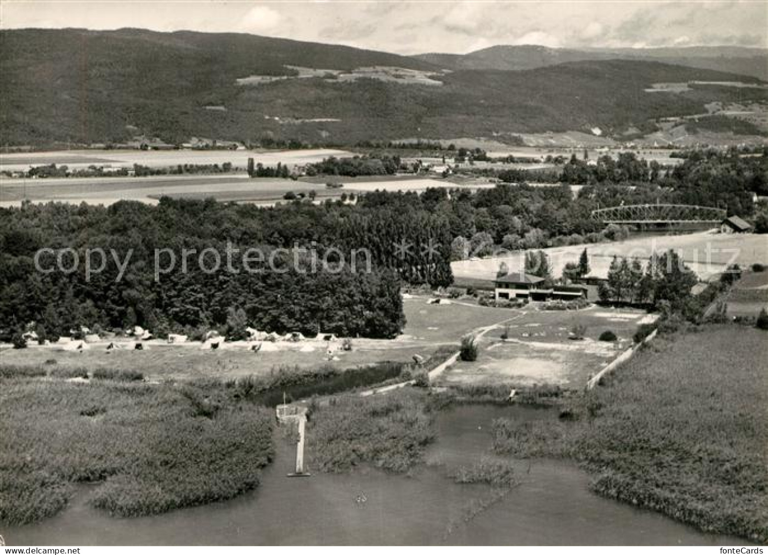 Thielle Fliegeraufnahme Zielbruecke Camping