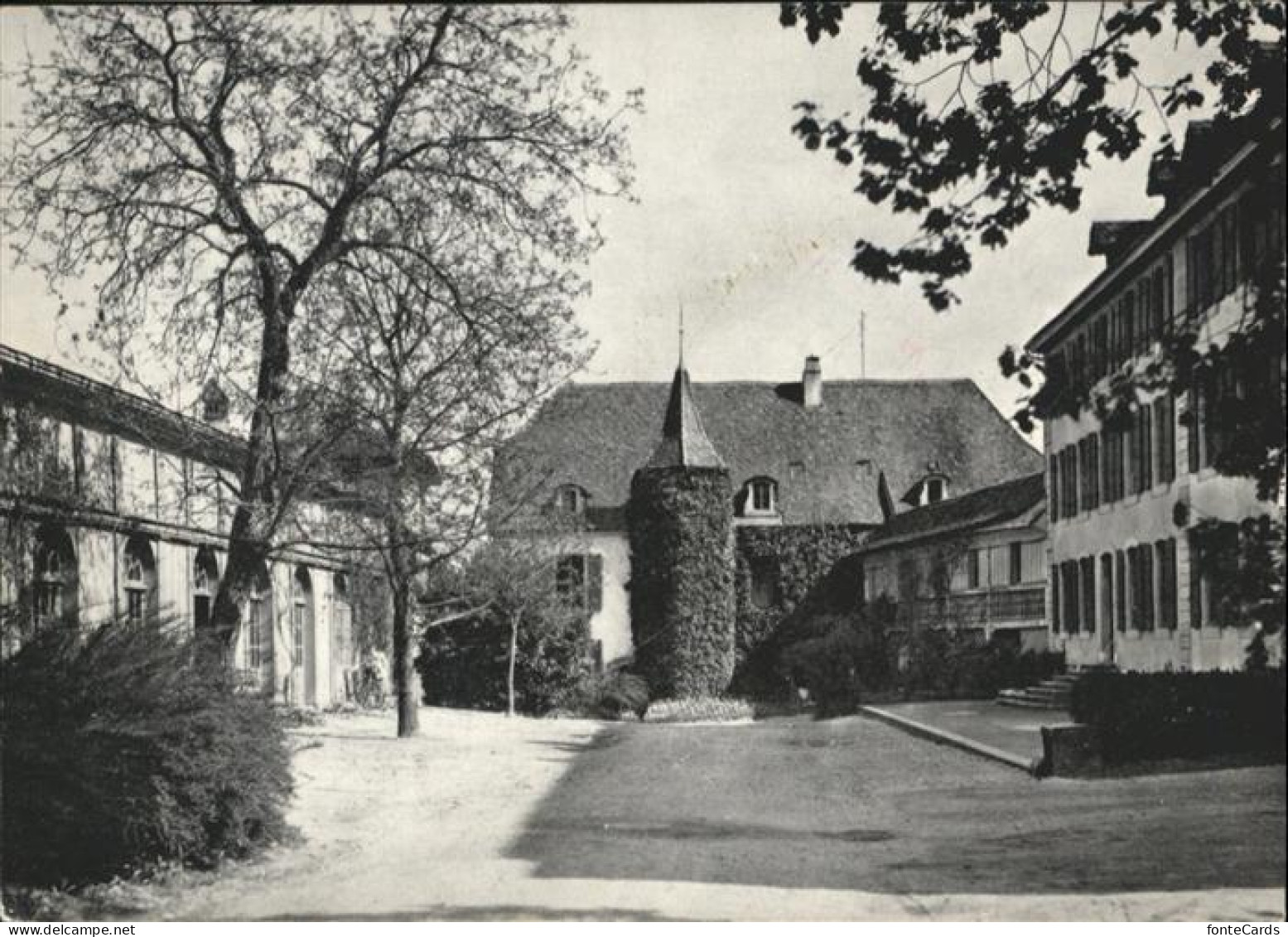 Thielle-Wavre Institution de Montmirail