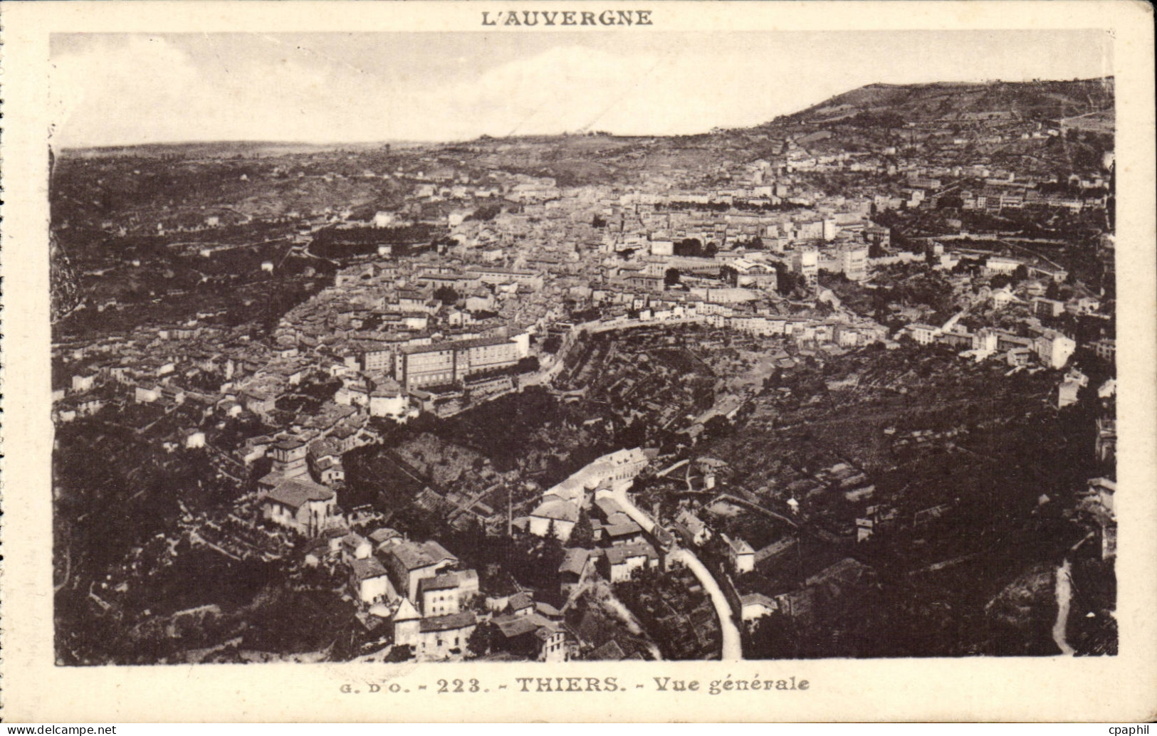 Thiers - Vue Generale - CPA