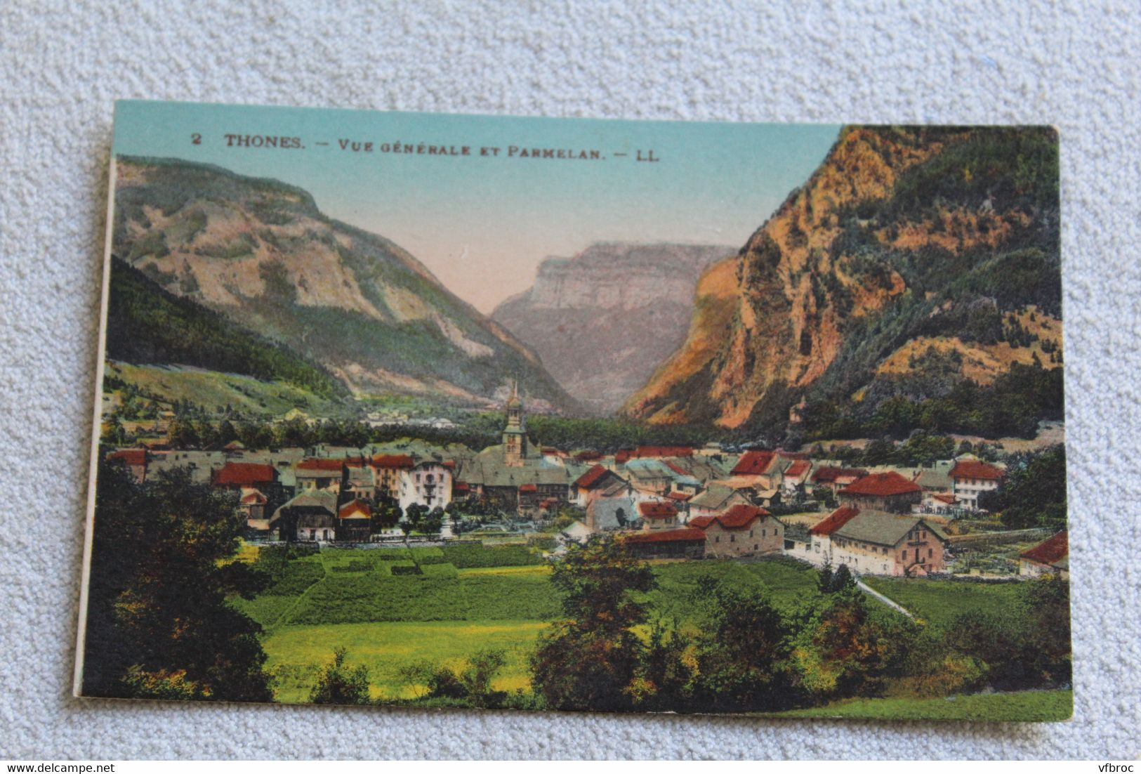 Thônes, vue générale et Parmelan, Haute Savoie 74