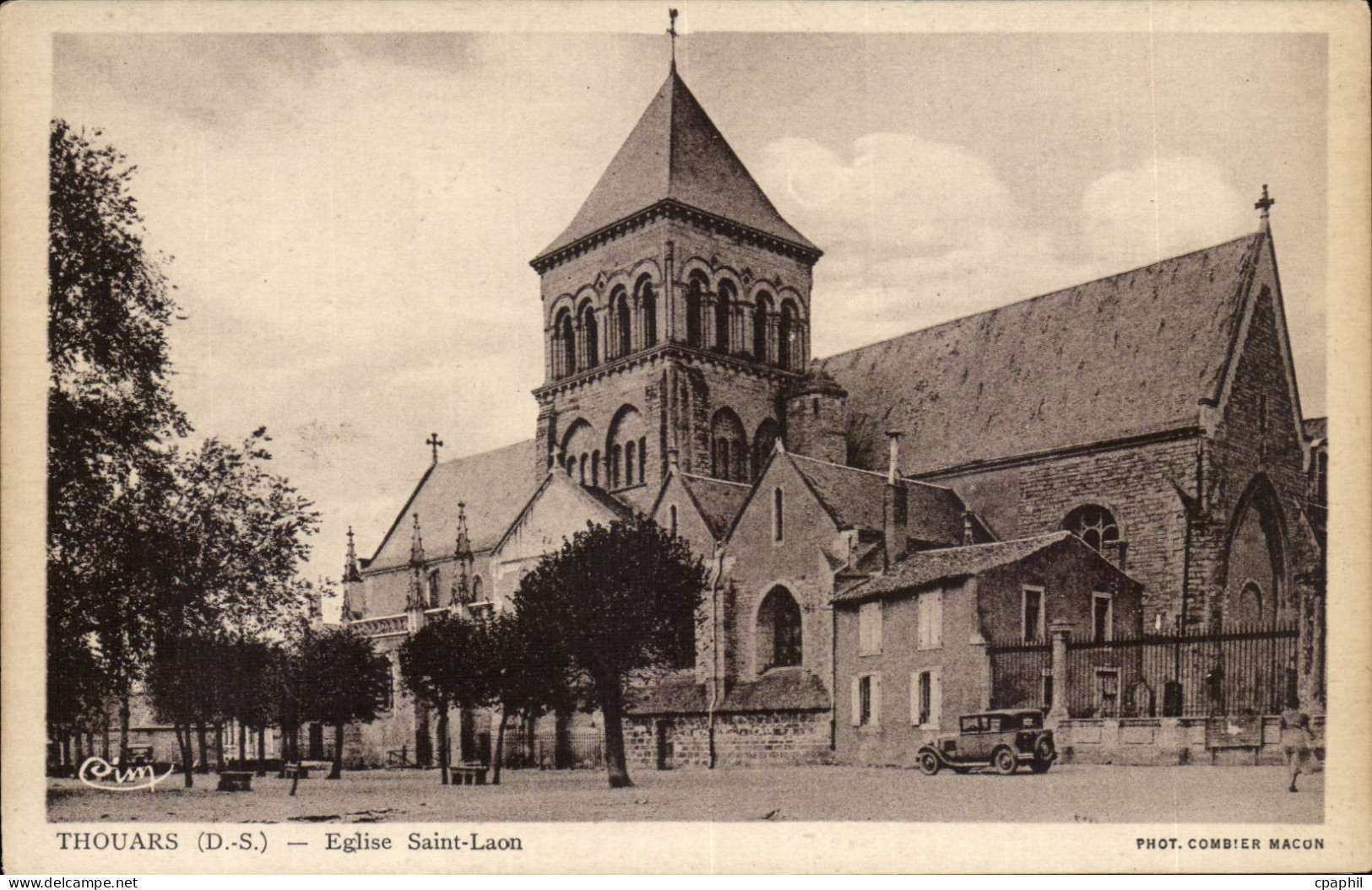 Thouars - Eglise Saint Laon - CPA