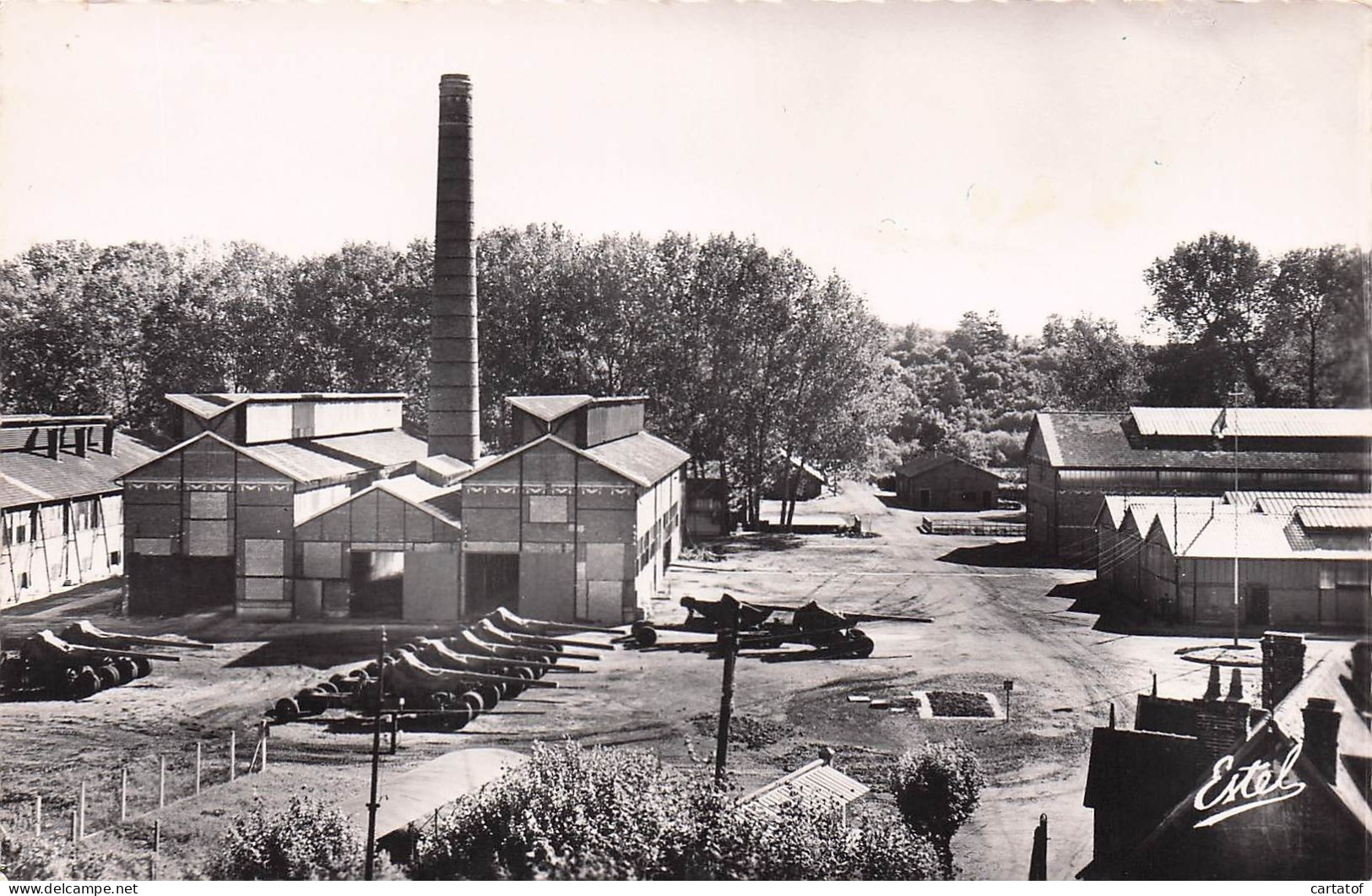 TILLIERES sur AVRE ( Zone militaire )