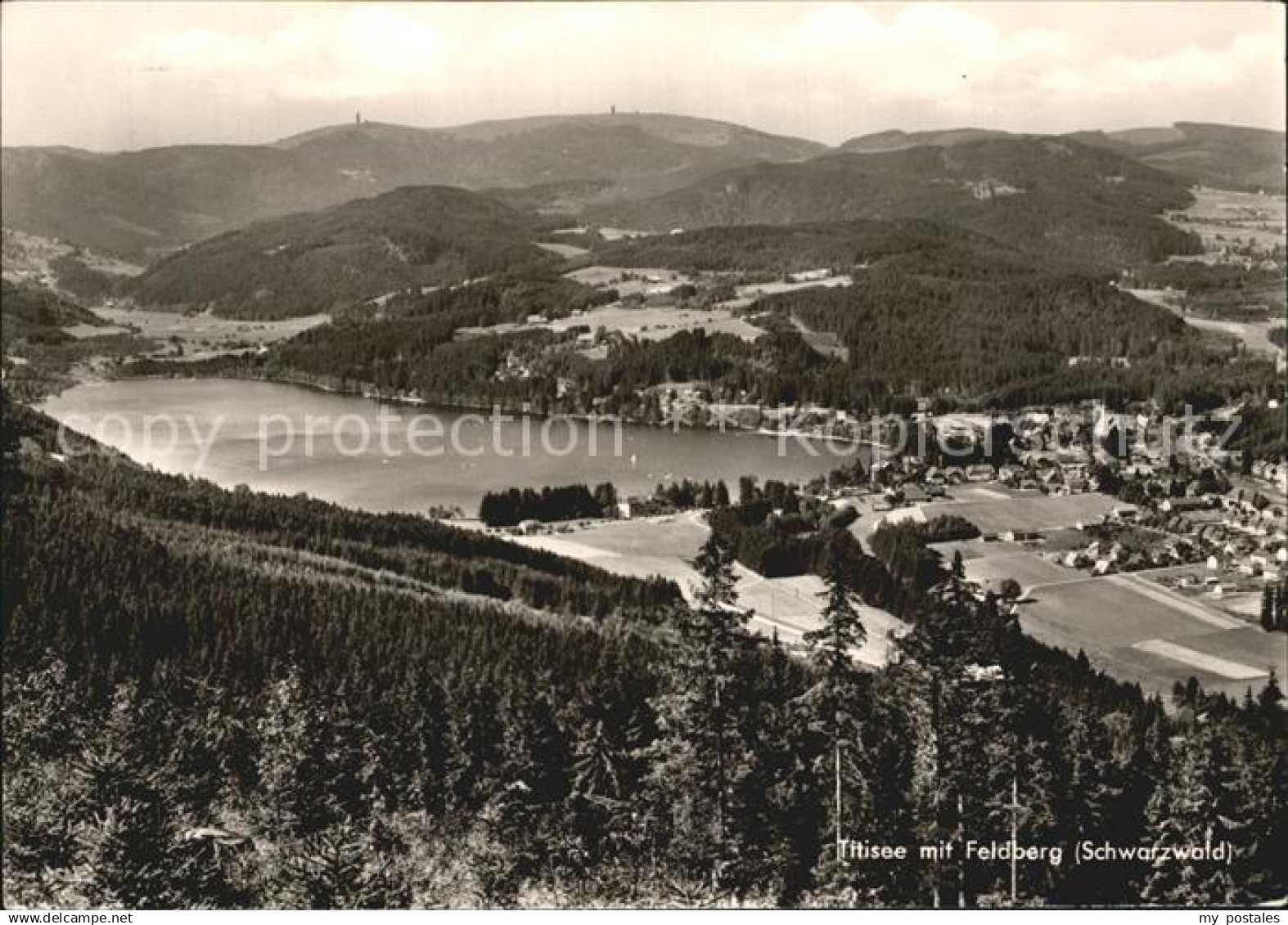 Titisee-Neustadt Fliegeraufnahme mit Feldberg