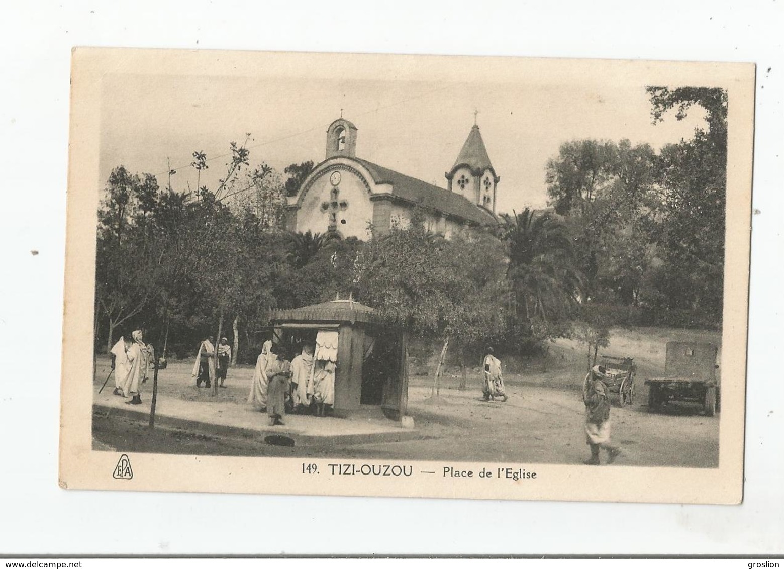 TIZI OUZOU 149 PLACE DE L'EGLISE (BELLE ANIMATION)