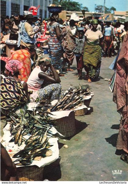 [-15%] TOGO - Togo - Lome - vue sur le Grand Marché - The Big Market - animé - Carte Postale