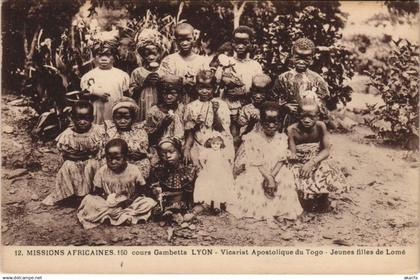 PC MISSIONARIES LOME JEUNES FILLES TOGO (a28023)