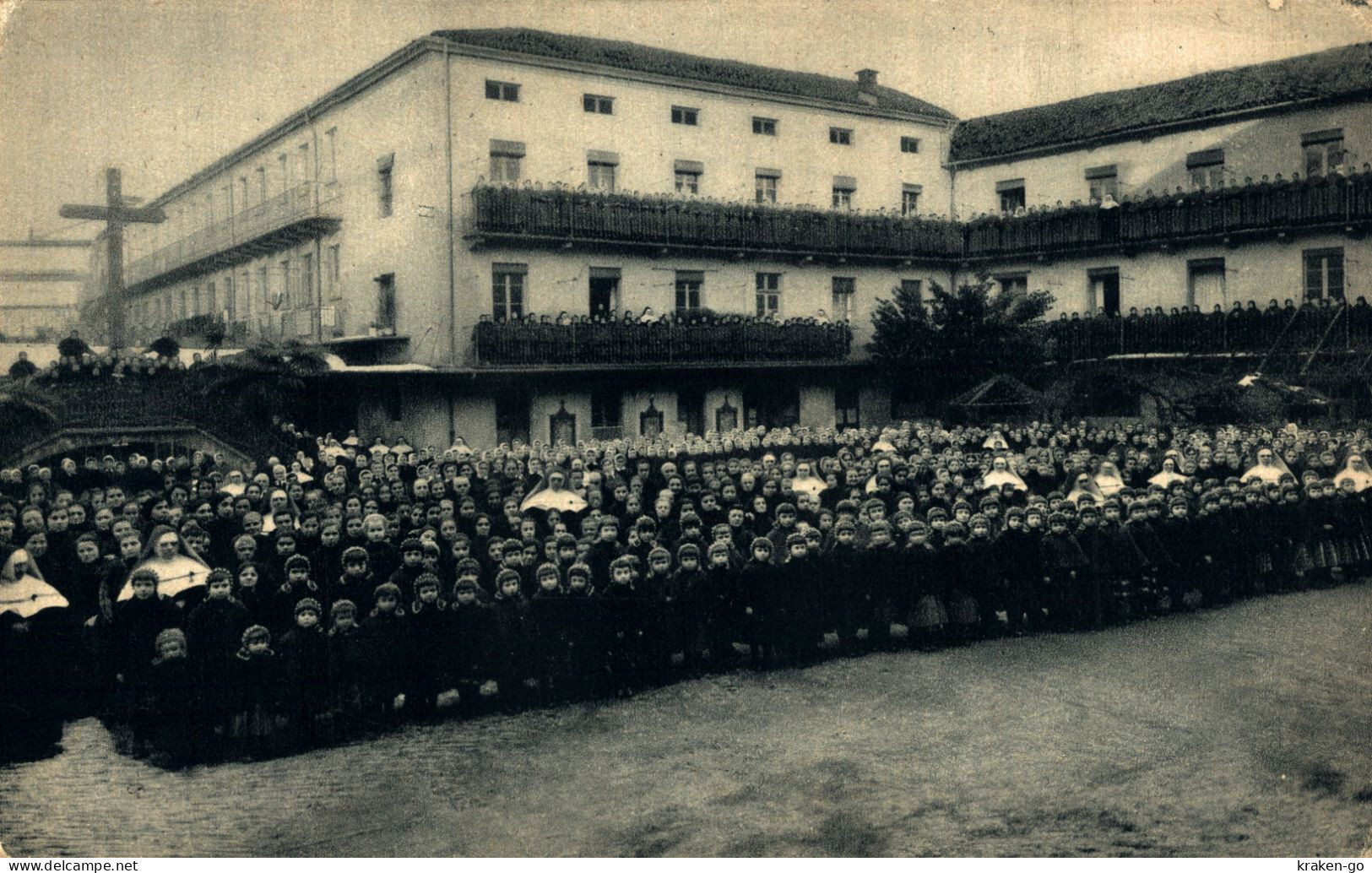TORINO CITTÀ - Casa Divina Provvidenza COTTOLENGO - Cortile del Calvario - #089