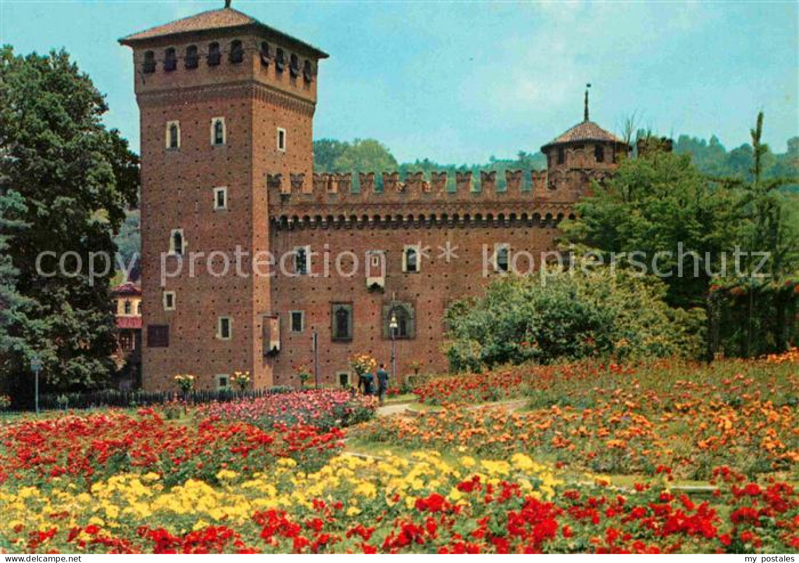 Torino Parco del Valentino Il Castello Medioevale