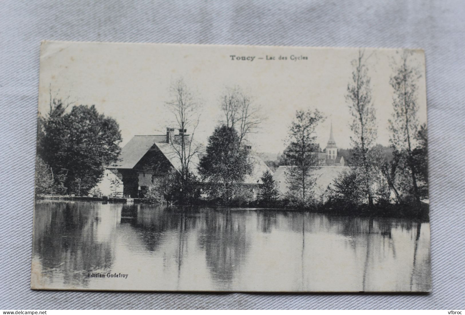 Toucy, lac des Cycles, Yonne 89