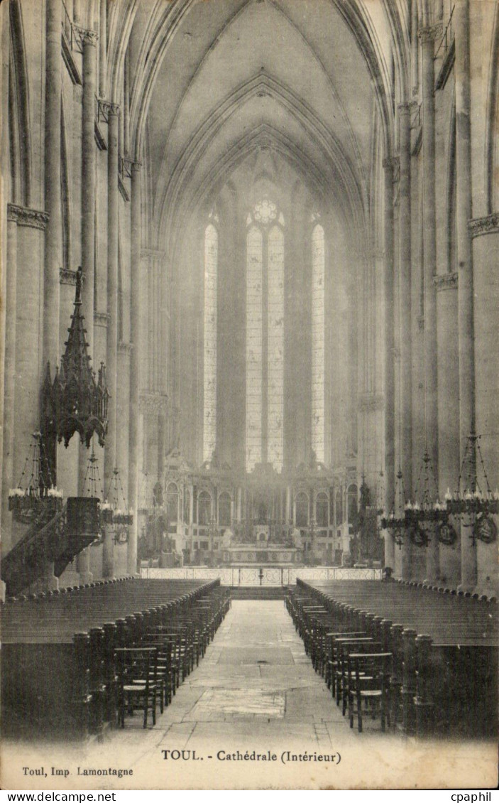 Toul CPA Cathedrale (interieur)