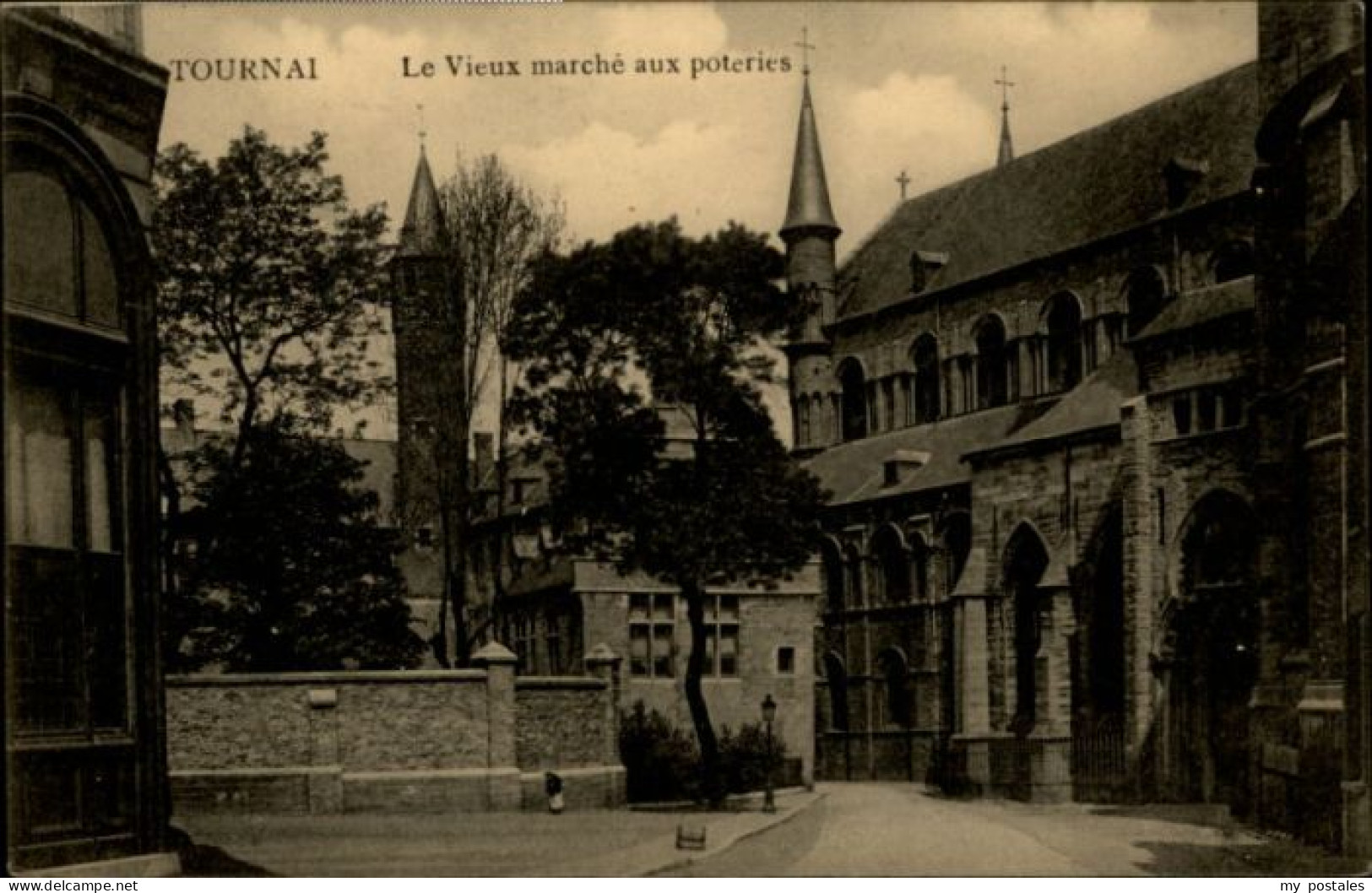 Tournai Hainaut Tournai Marche Poteries