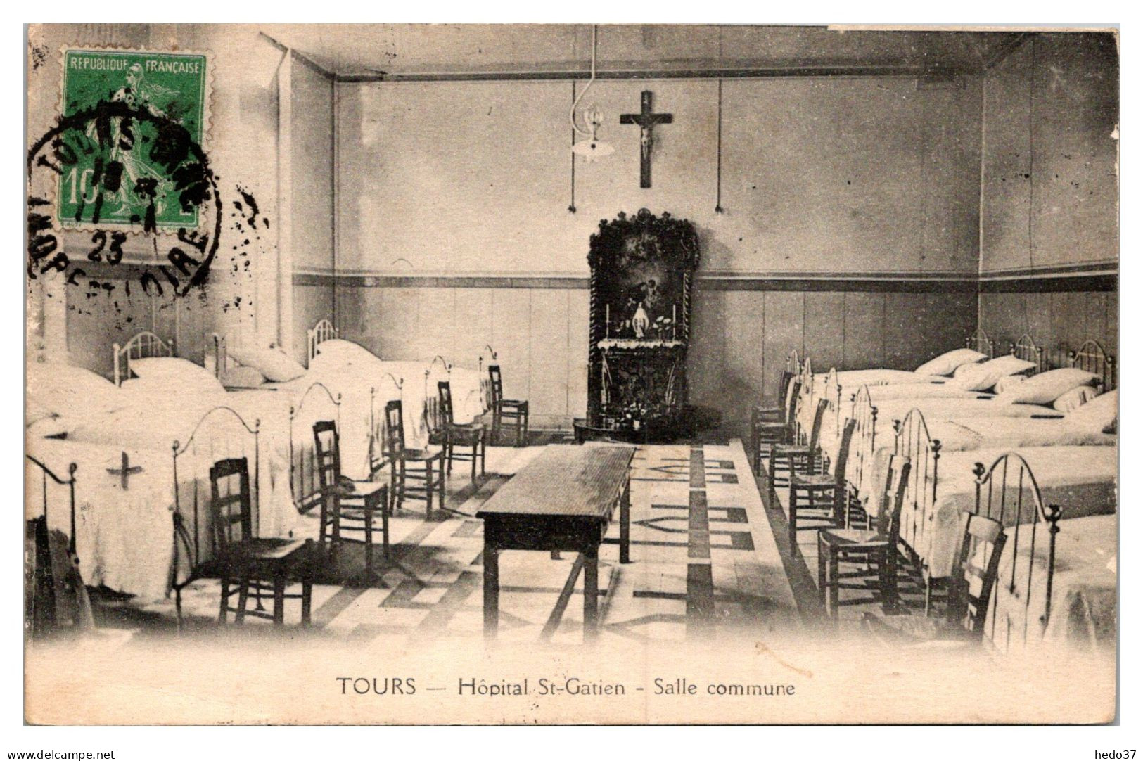Tours - Hôpital Saint Gatien - Salle Commune