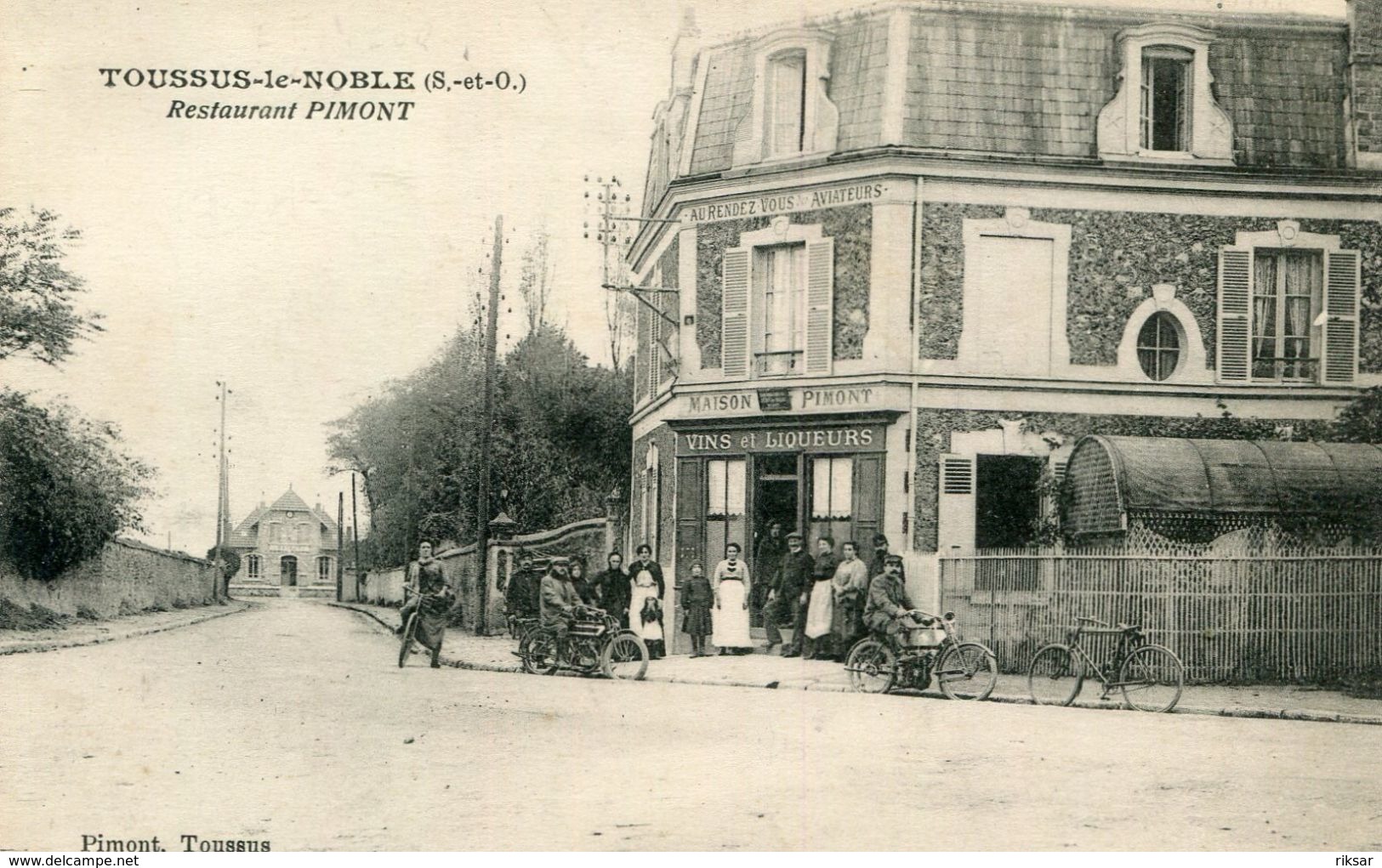 TOUSSUS LE NOBLE(RESTAURANT PIMONT)