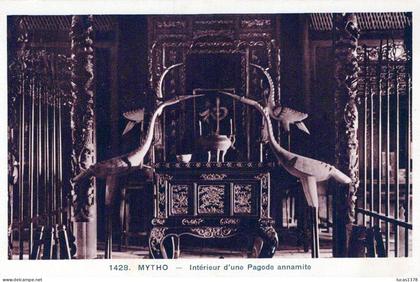 MYTHO / INTERIEUR PAGODE ANNAMITE