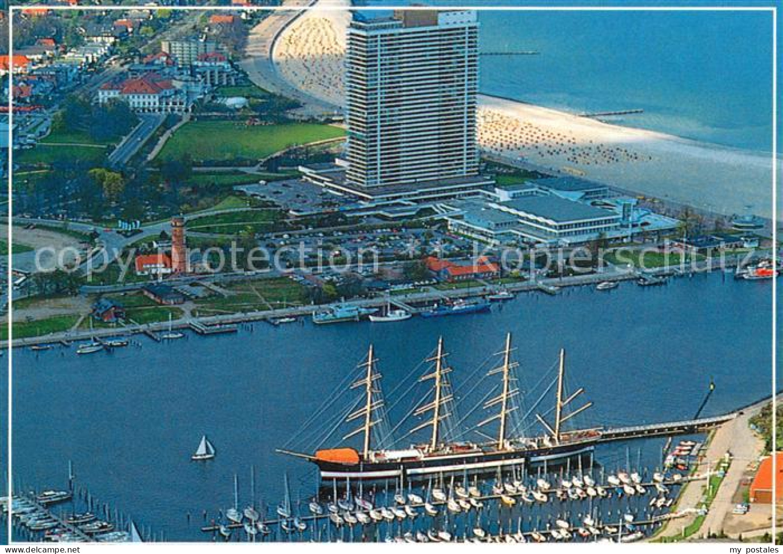 Travemuende Ostseebad Fliegeraufnahme