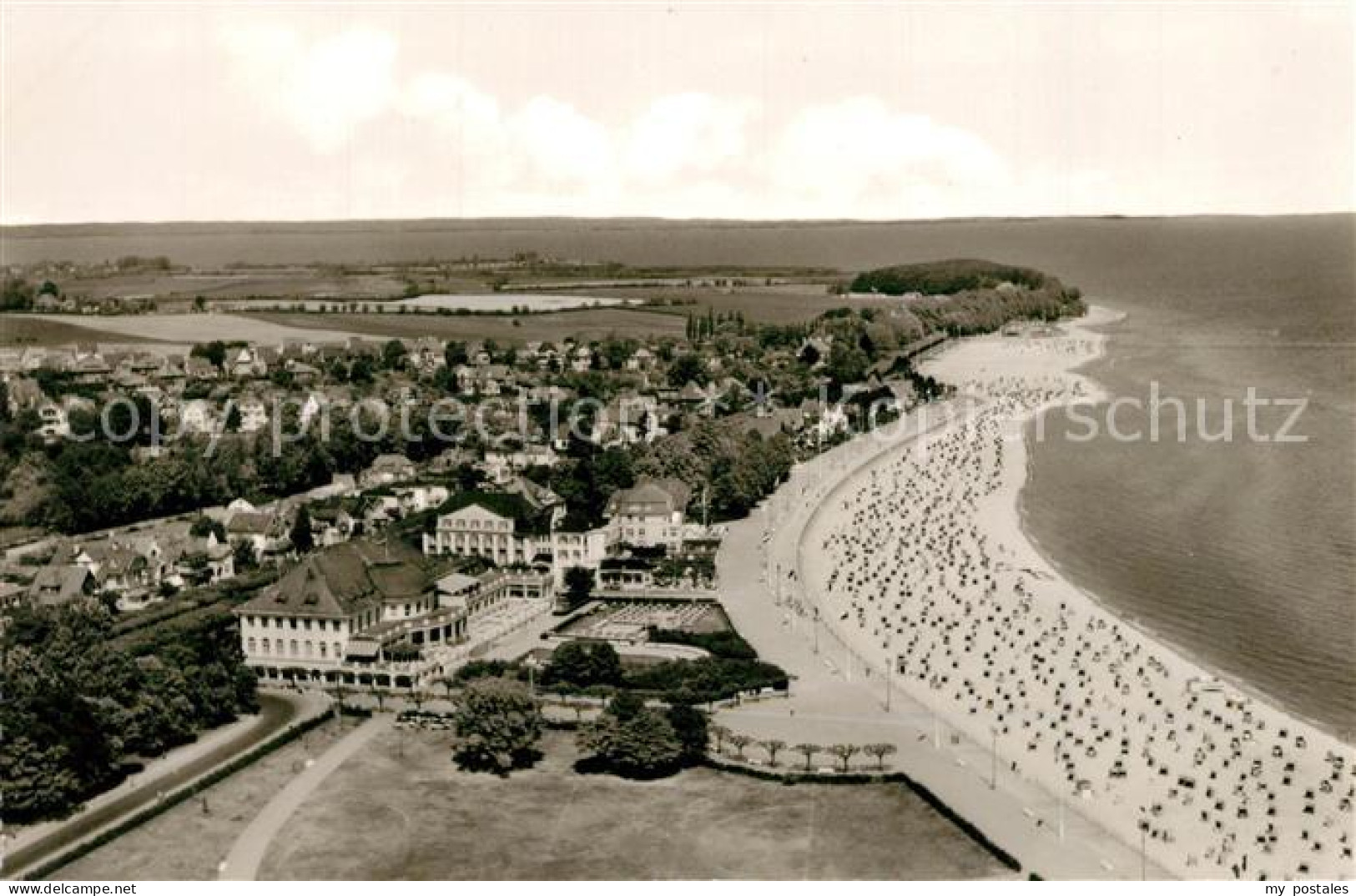 Travemuende Ostseebad Fliegeraufnahme
