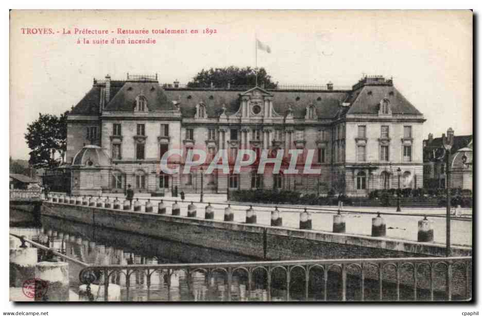 Troyes CPA La Prefecture