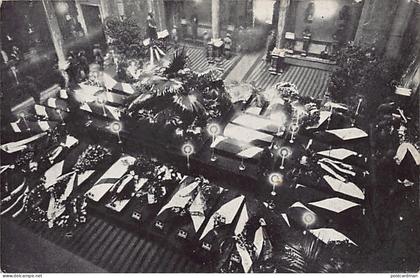 Česká rep. - PRAHA - Rakve popravenych mucedniku v Pantheone musea