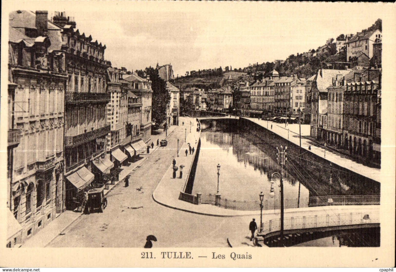 Tulle - Les Quais - CPA