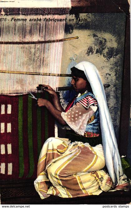 Tunesien, Frau am Webstuhl, Teppich, 1913 von Tunis in die Schweiz versandt
