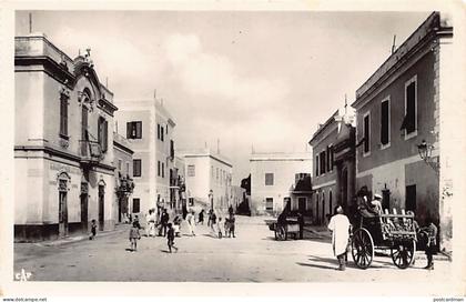Tunisie - LA GOULETTE - Place Saint-Louis et l'église - Ed. Victor Sarfati 20