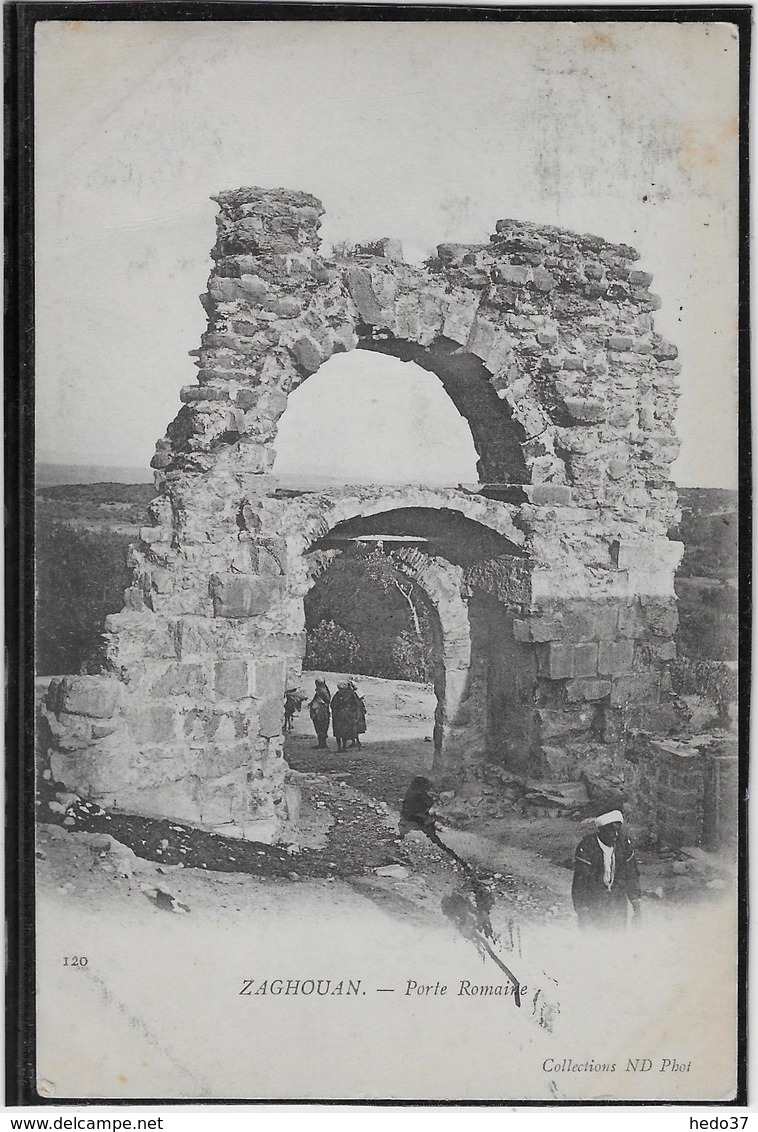Tunisie - Zaghouan - Porte Romaine