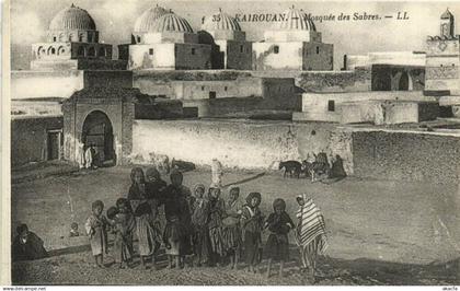 CPA TUNISIE KAIROUAN - Mosquée des Sabres (161790)