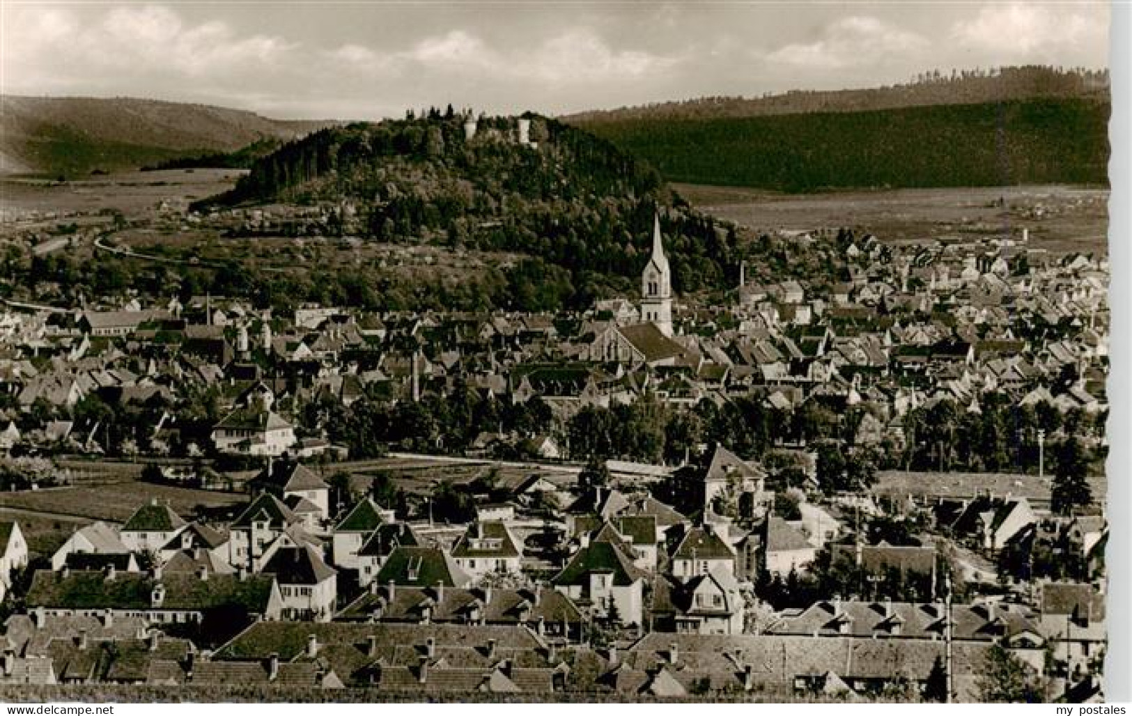 Tuttlingen Stadt Ruine und Honberg Fliegeraufnahme