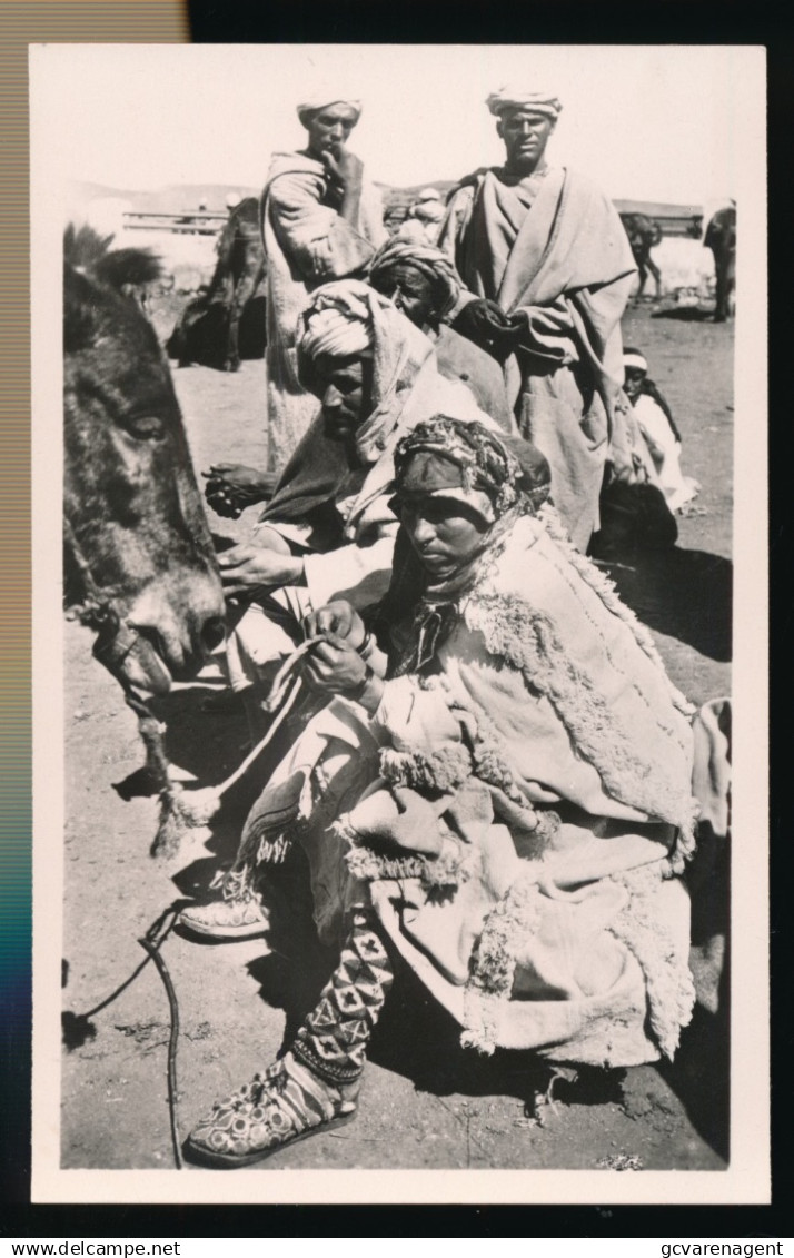 TYPES    TYPES BERBERES AU SOUK       PHOTOCARD