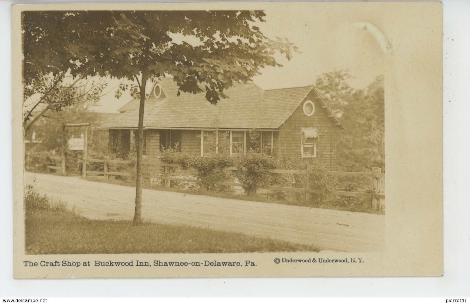 U.S.A. - SHAWNEE ON DELAWARE - The Craft Shop at Buckwood Inn