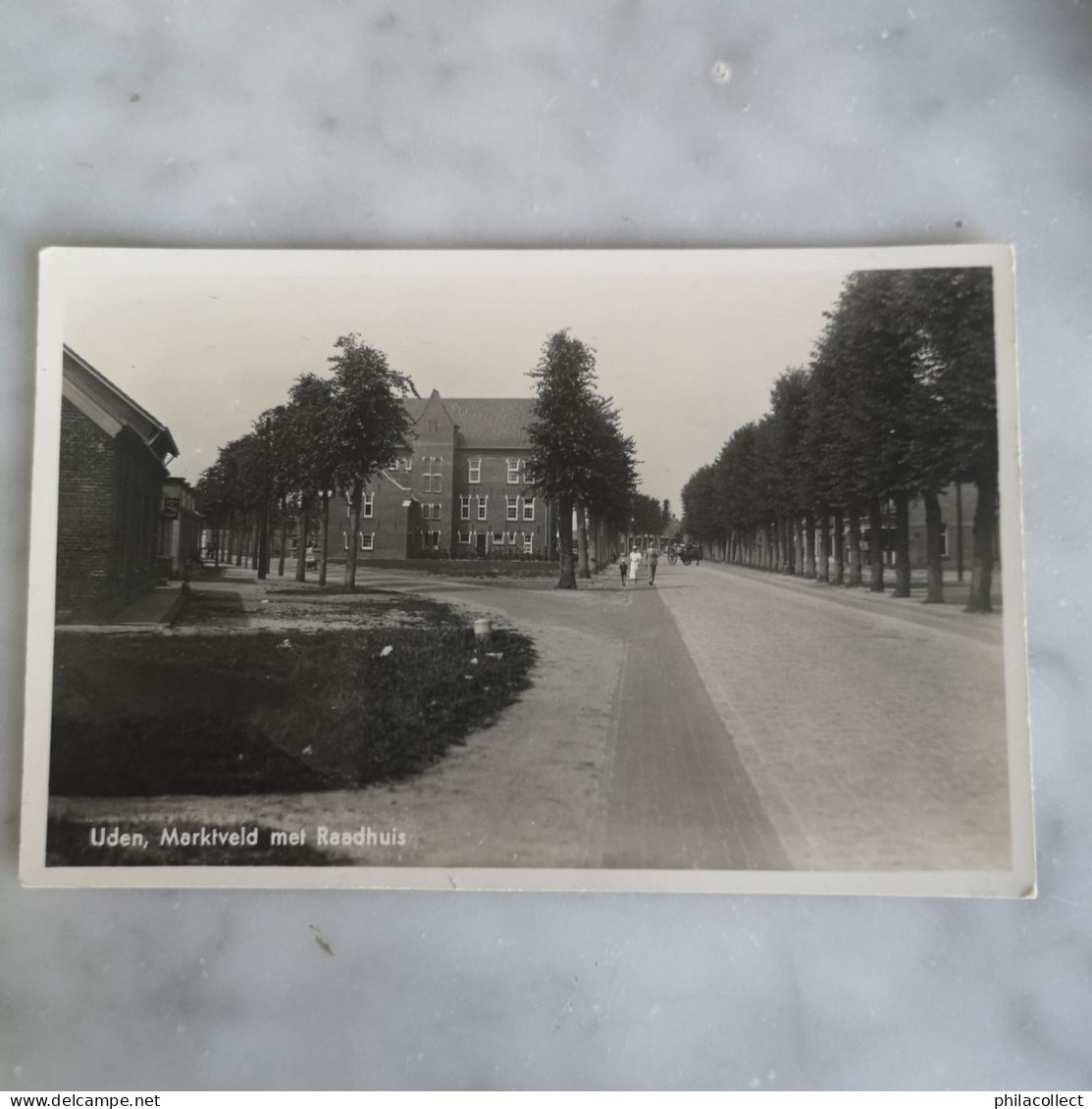 Uden (N-Br.) Markt veld met Raadhuis 19??