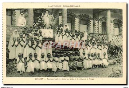 Afrique-Africa- Ouganda- Nouveaux baptises reunis aux pieds de la statue de la Vierge -CPA