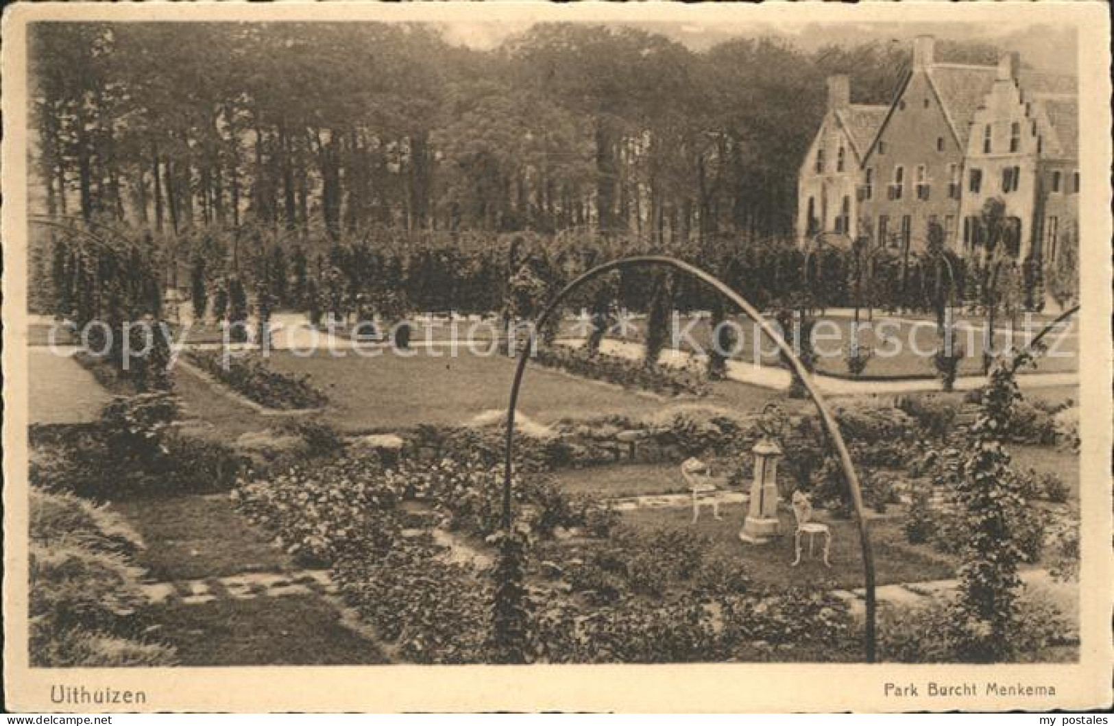 Uithuizen Park Burcht Menkema Schloss