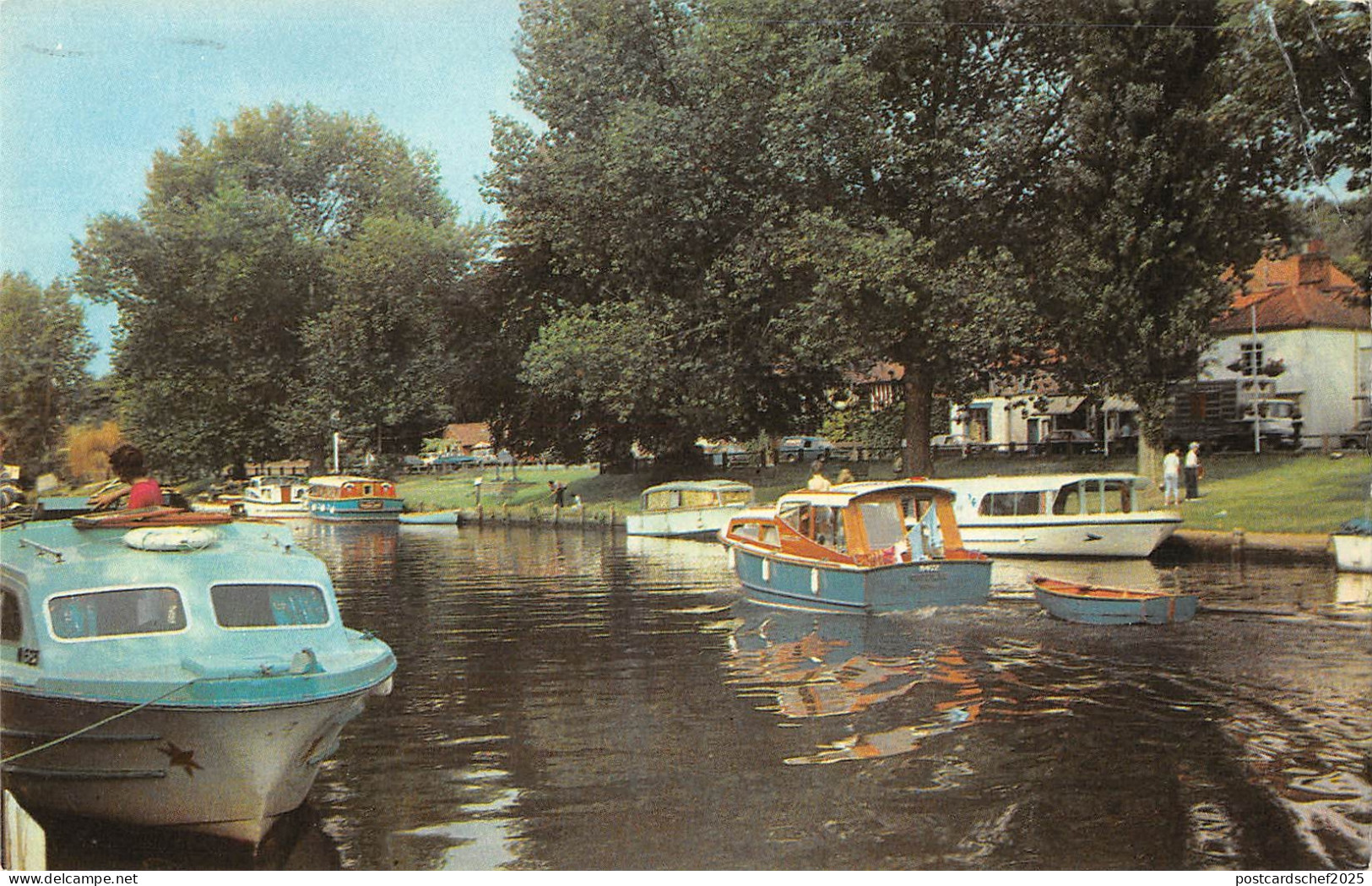 uk11350 river yare thorpe green norwich uk