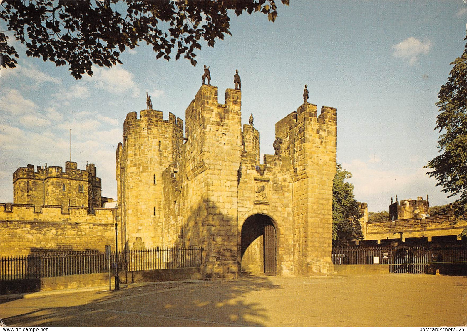 uk34843 alnwick northumberland  uk