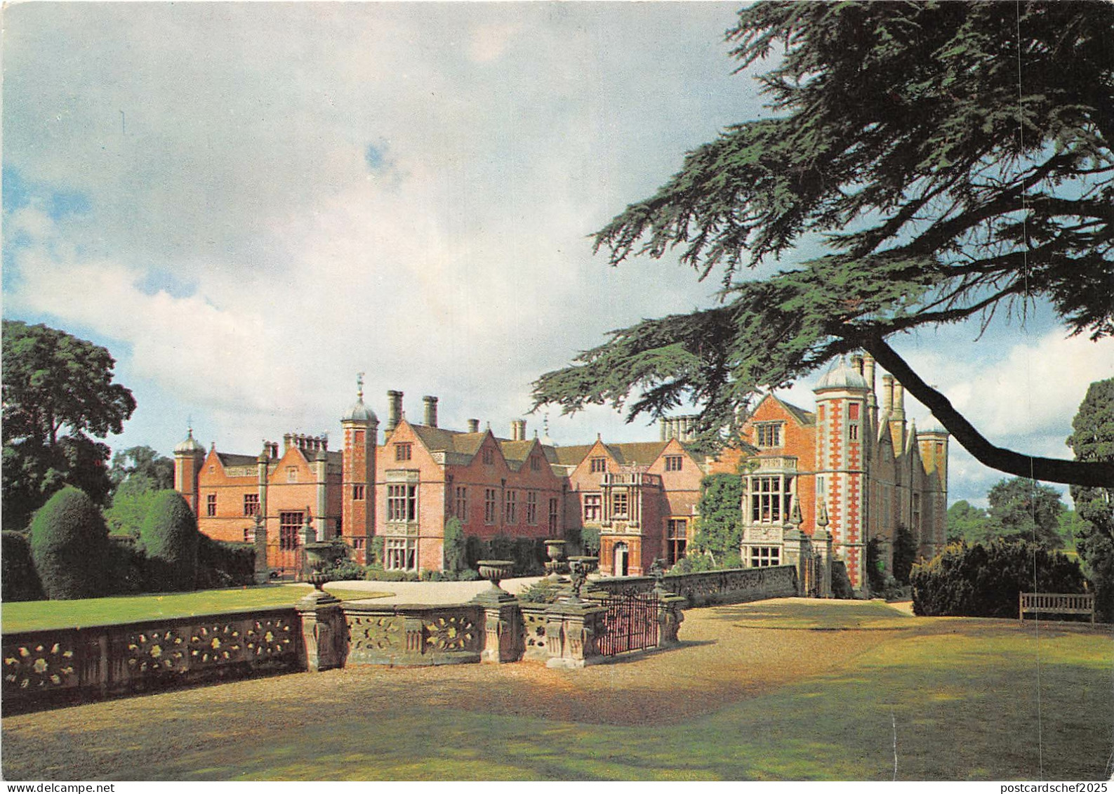 uk44259 charlecote park warwickshire uk