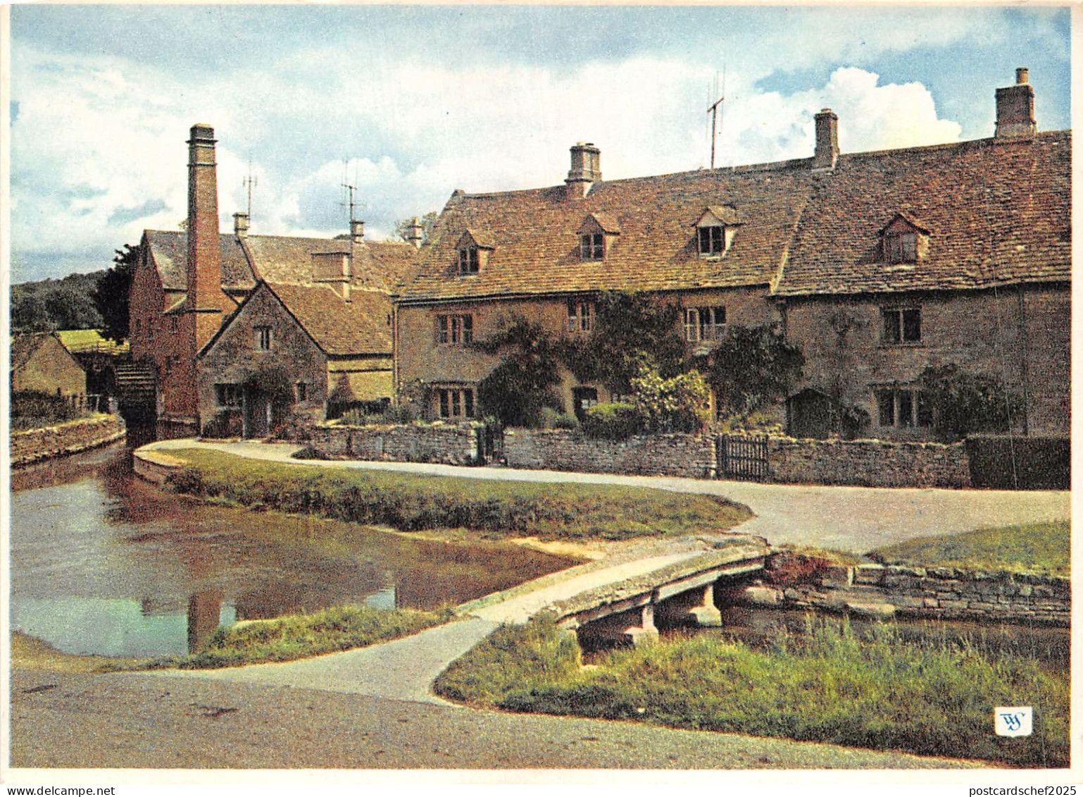 uk47642 lower slaughter gloucestershire uk