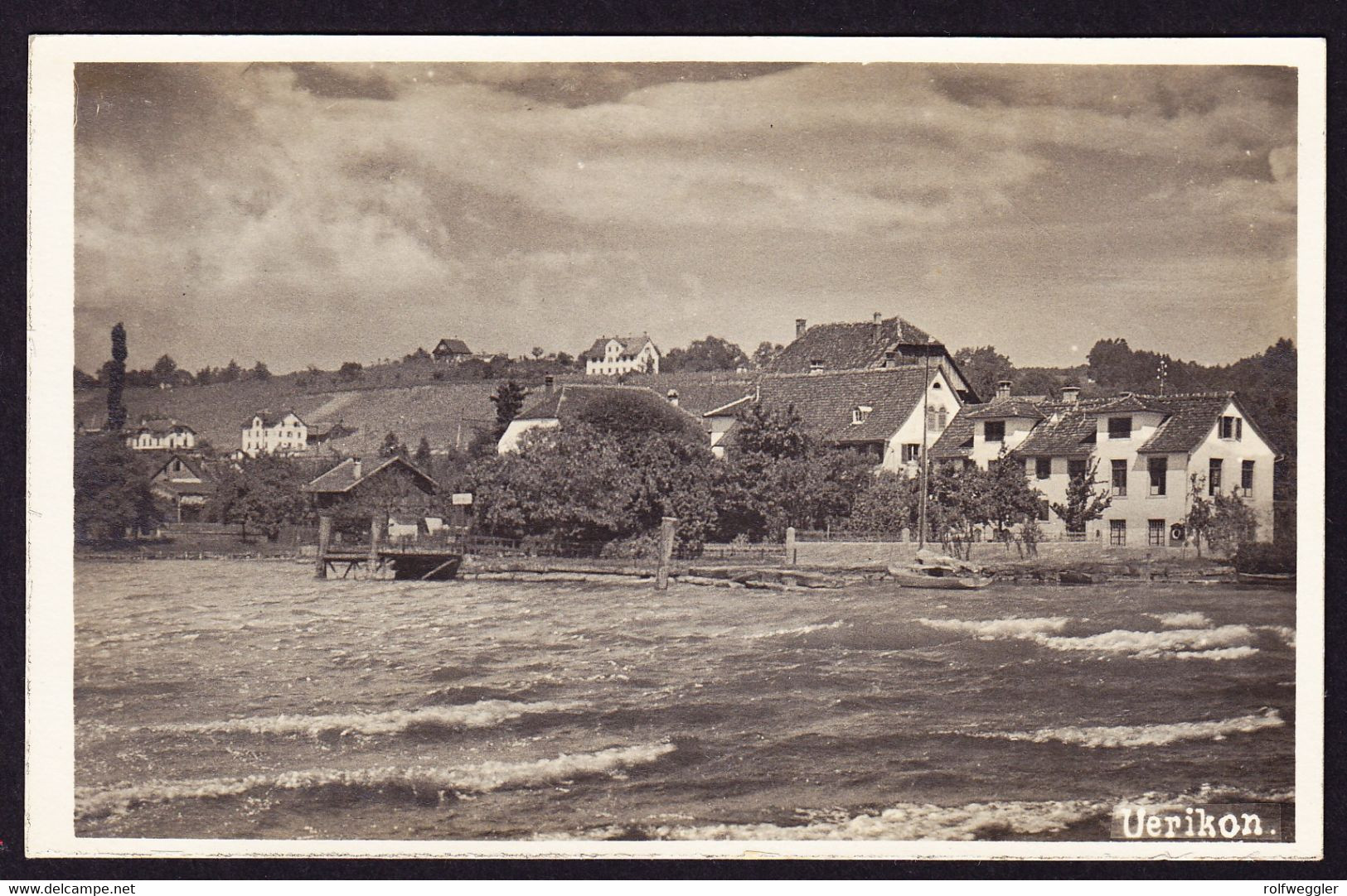 um 1915 ungelaufene Foto AK aus Uerikon.