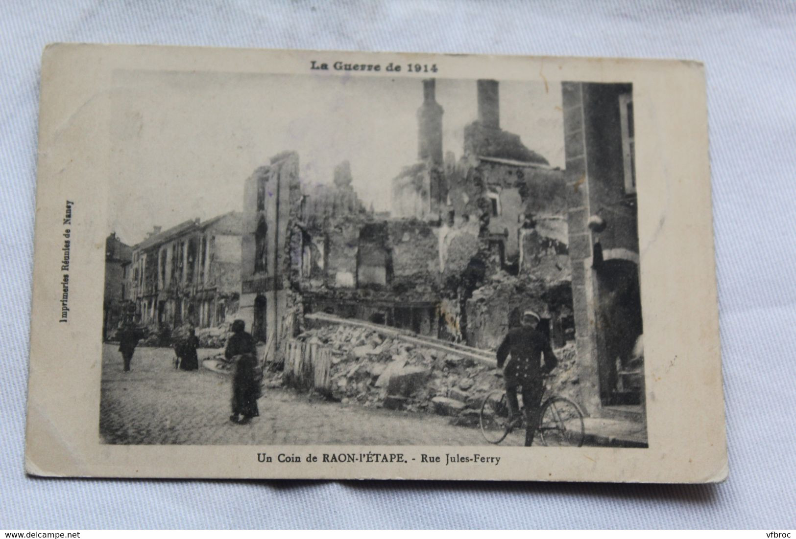 un coin de Raon l'Etape, rue Jules Ferry, Vosges 88